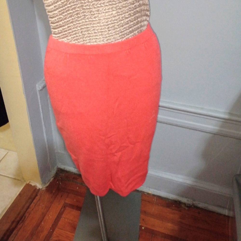 St John knit skirt